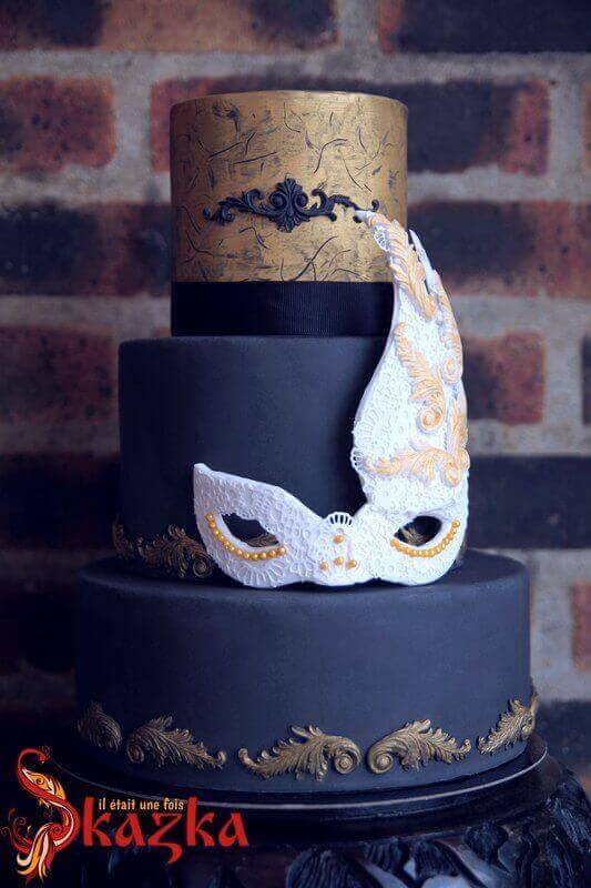 Gateaux Deluxe Gateau D Anniversaire Chic Skazka